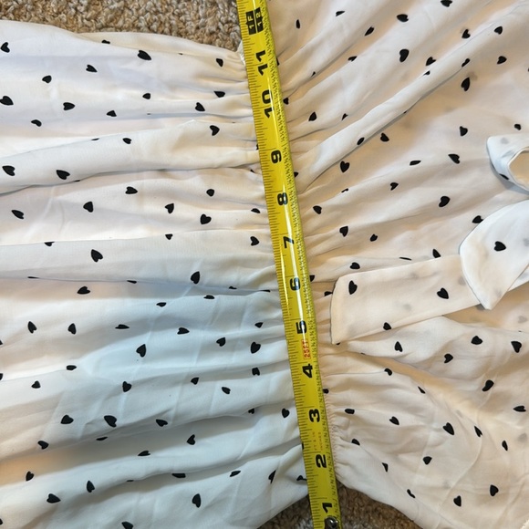 Elegant White Polka Dot Dress - Picture 12 of 13